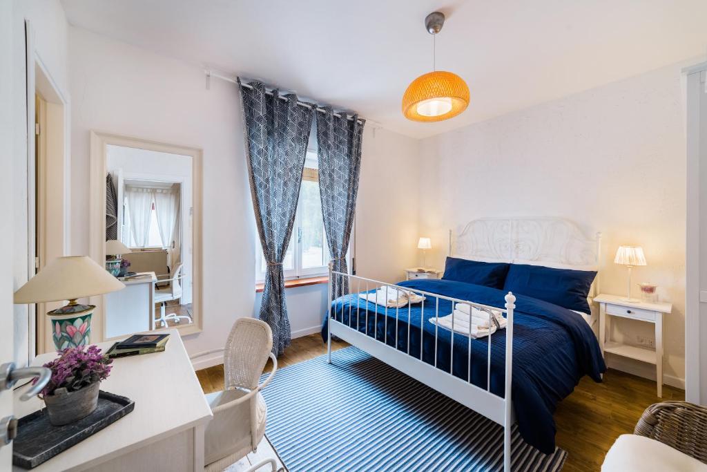Postel nebo postele na pokoji v ubytování White Rooms