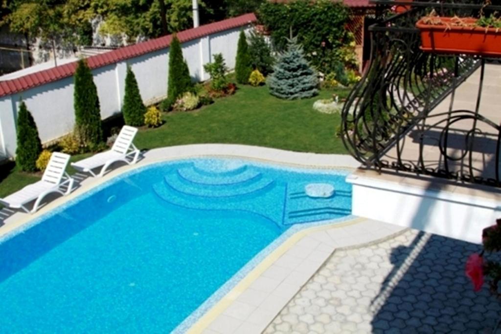 Bazén v ubytování Edem Hotel nebo v jeho okolí