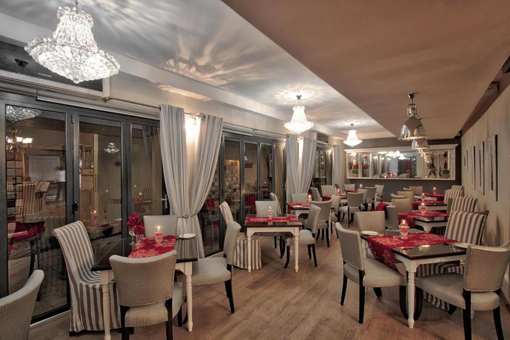 Restaurace v ubytování Oleander Guest House