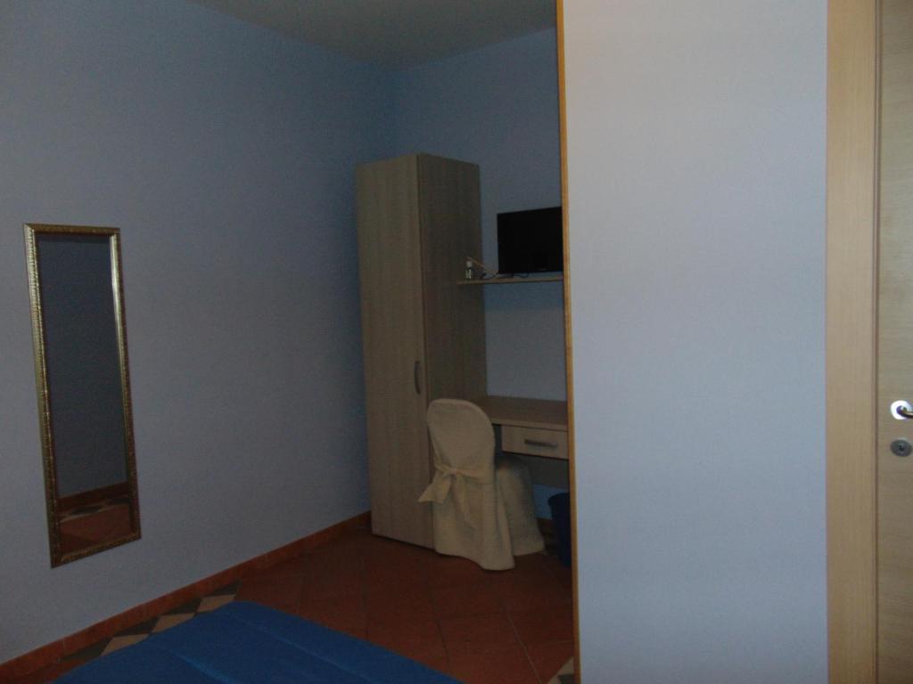 Televízia a/alebo spoločenská miestnosť v ubytovaní Agriturismo CHERUBINI DANIELA