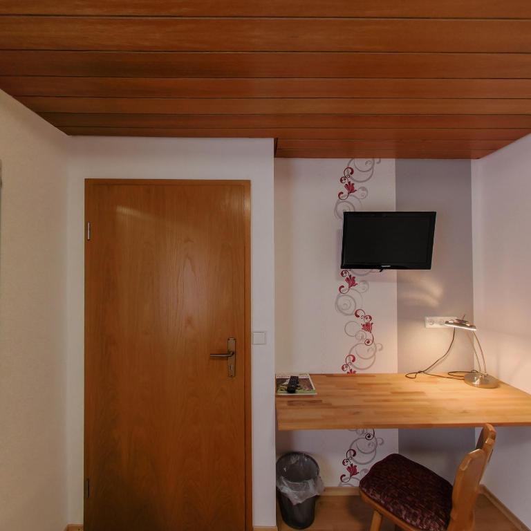 Gasthof Liederhalle - Habitación Individual Con Ducha