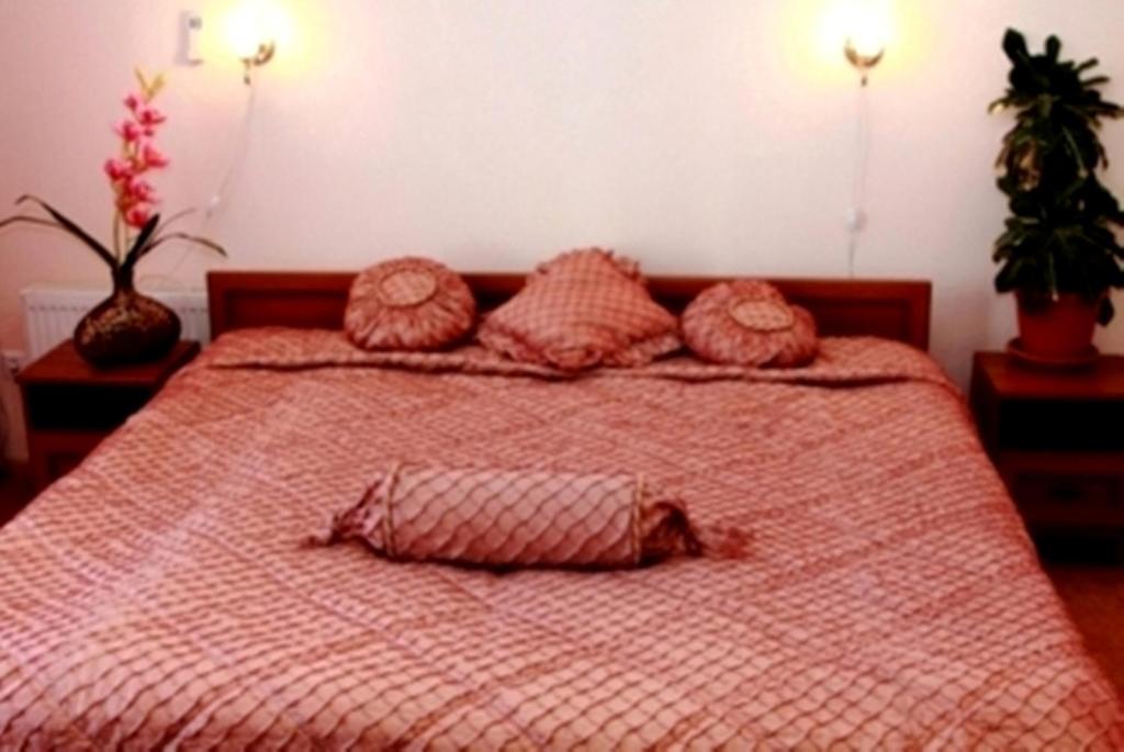 Postel nebo postele na pokoji v ubytování Edem Hotel