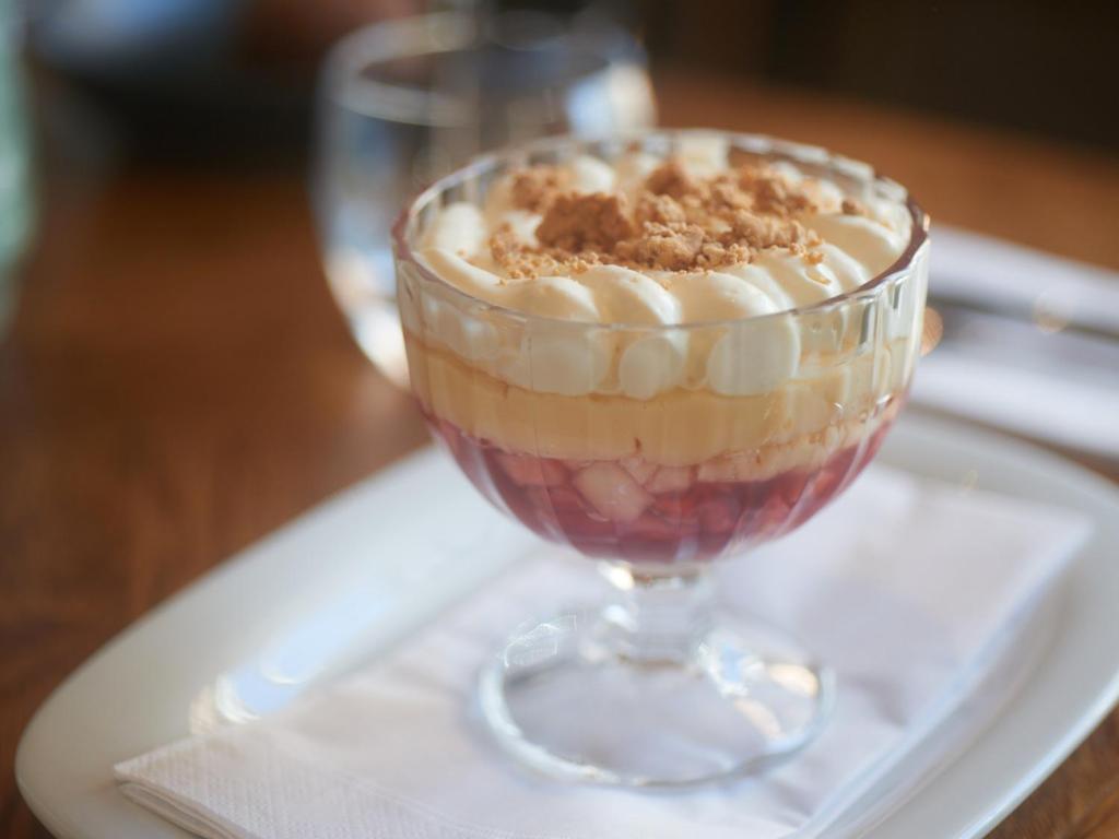 Bear and Ragged Staff - Resim 17