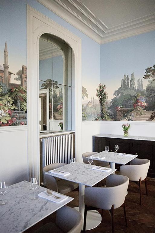 Restaurace v ubytování Le 25bis by Leclerc Briant