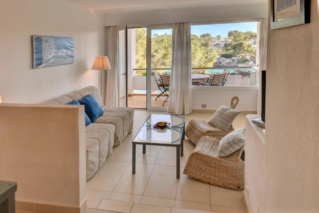 Posezení v ubytování Apartamento Ferrera Park 206