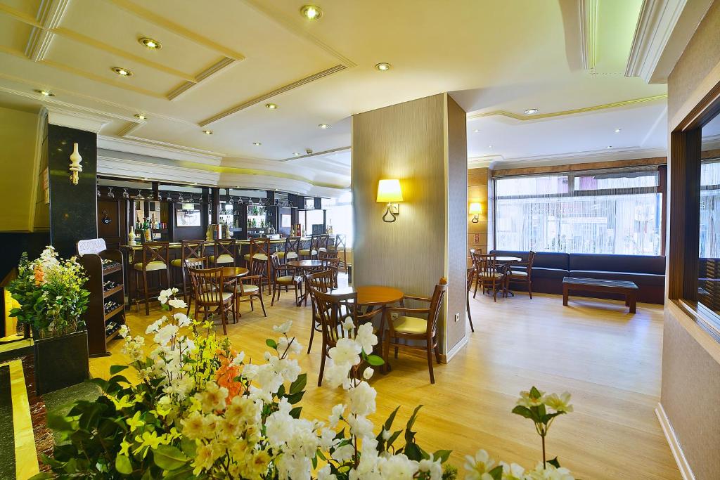 Posezení v ubytování Hotel Grand Emin