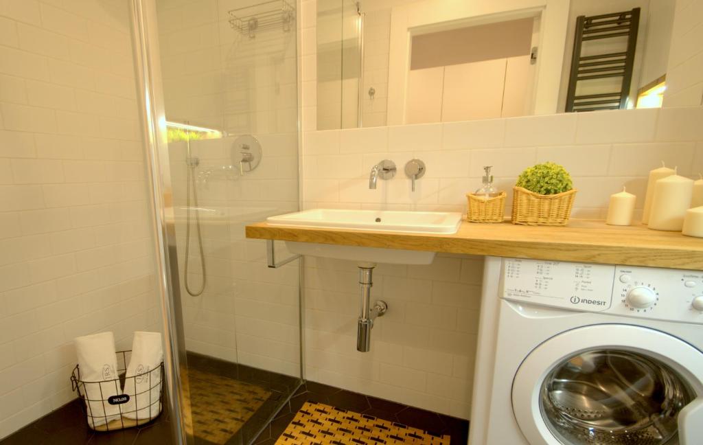 Kúpeľňa v ubytovaní IRS ROYAL APARTMENTS Apartamenty IRS Cztery Oceany