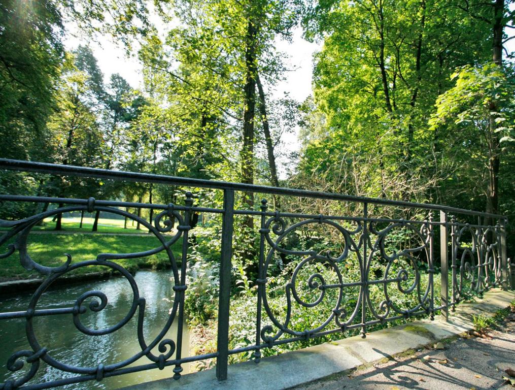 Hotel Biederstein am Englischen Garten - Resim 31