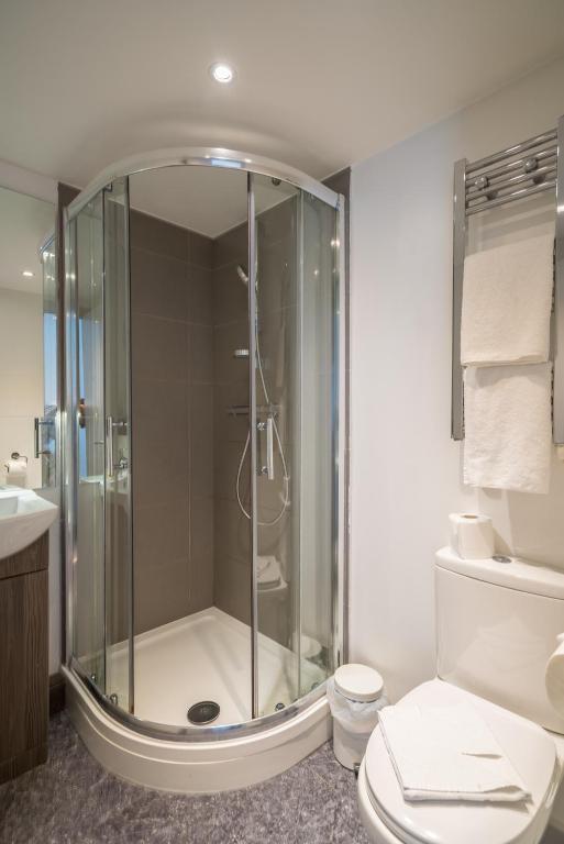 Pelican London Hotel and Residence - Resim 13