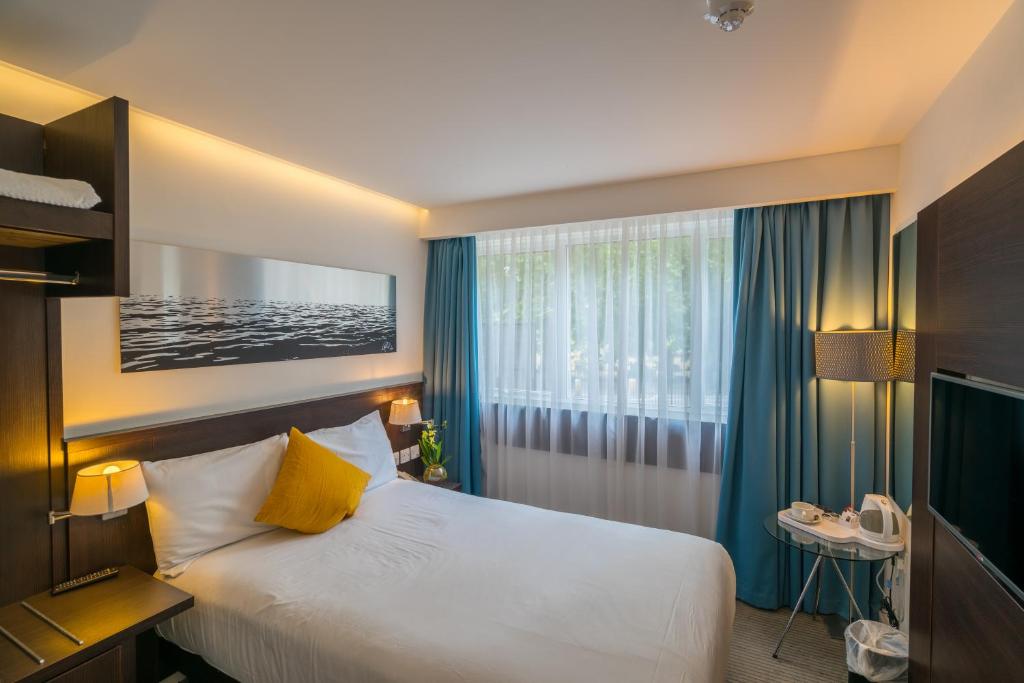 Pelican London Hotel and Residence - Resim 7