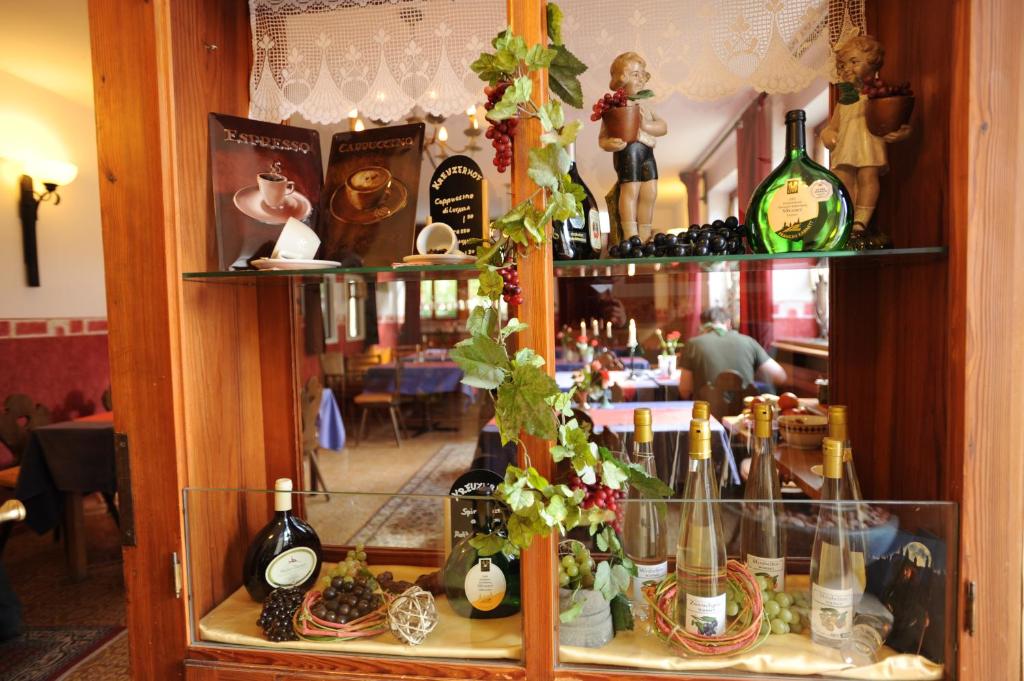 Nápoje v ubytování Kreuzerhof Hotel Garni