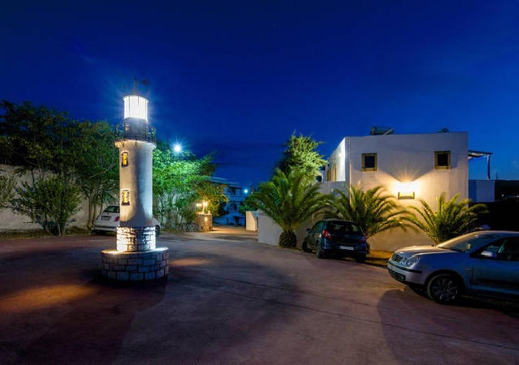 Zdjęcie z galerii obiektu Contaratos Holiday Lettings 2 w mieście Kithira