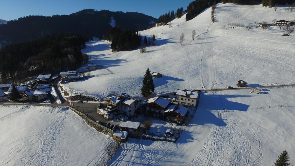 Hotel und Alpen Apartments mit Sauna - Bürglhöh v zimě