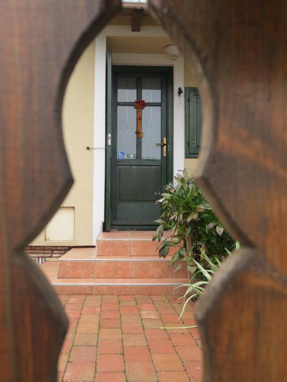 Exteriér nebo vchod ubytování Titi Family Apartman