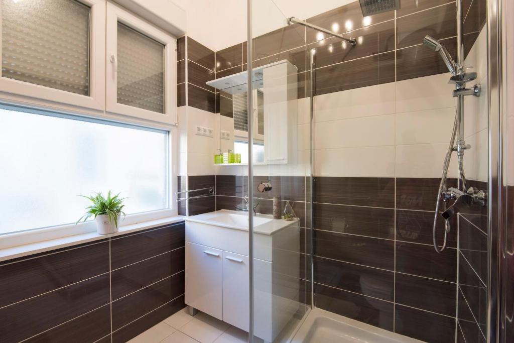 Kúpeľňa v ubytovaní Guest house Lenny rooms