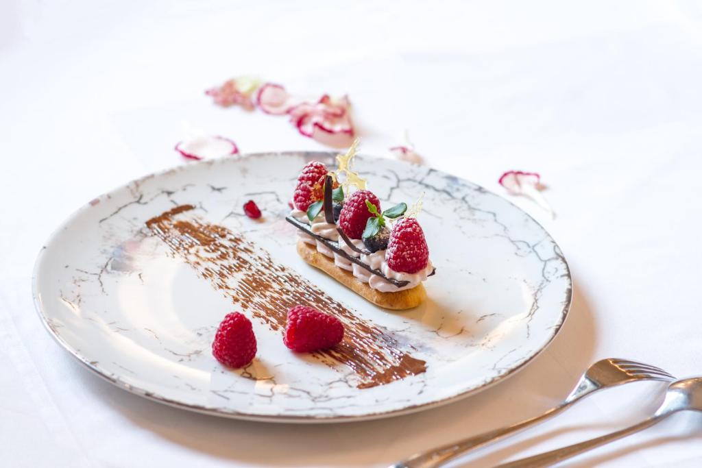 Boutique Hotel U Solné brány - Resim 17