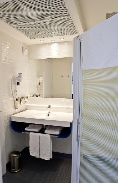 Privilège Hôtel & Apparts Eurociel Centre Comédie - 9