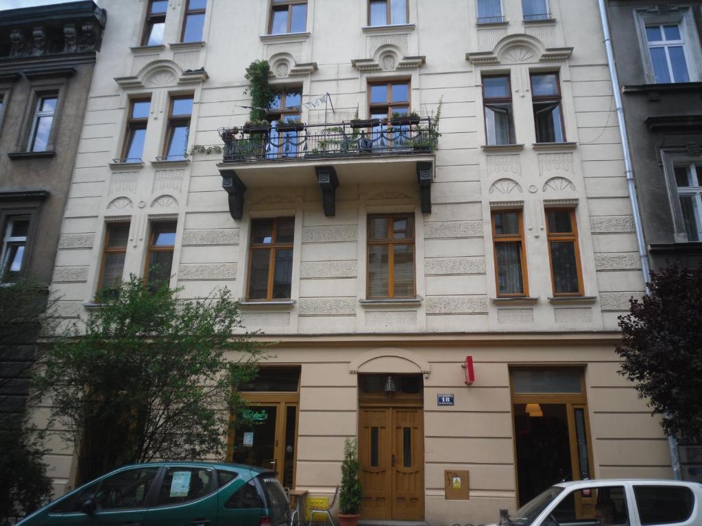 Budova, v ktorej sa apartmán nachádza