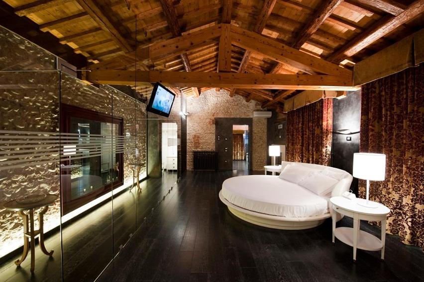 Postel nebo postele na pokoji v ubytování Villa Solaris Hotel & Residence