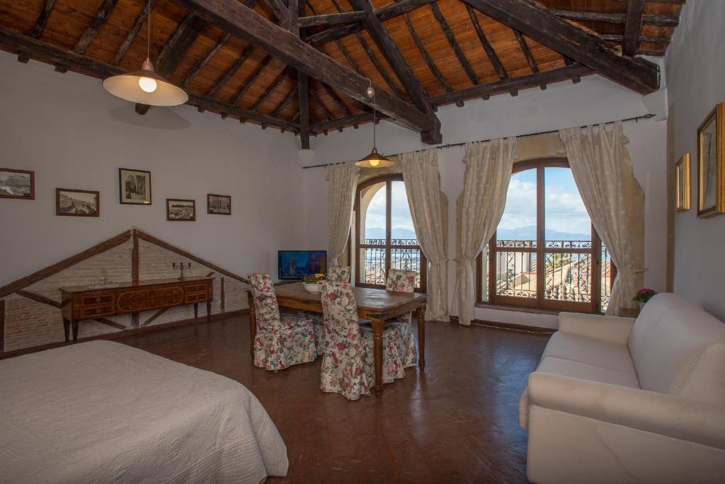 Residenze al Castello Apartments - Appartement Met één Slaapkamer Met Uitzicht Op Zee - Marchese
