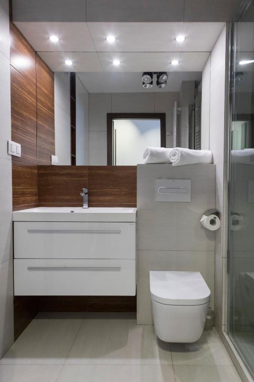 Kúpeľňa v ubytovaní Apartament Moniuszki by Your Freedom
