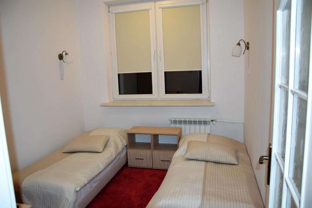 Posedenie v ubytovaní Centrum Konferencyjne IBIB PAN