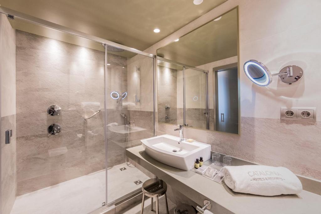 Catalonia Granada - 5