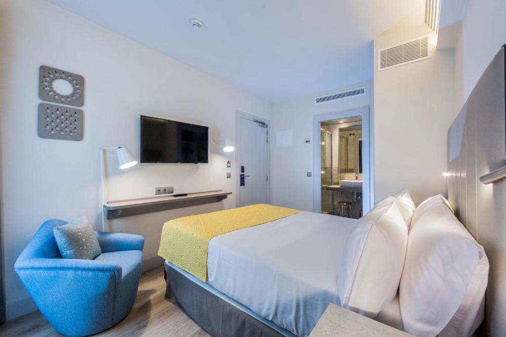 Catalonia Granada - 6