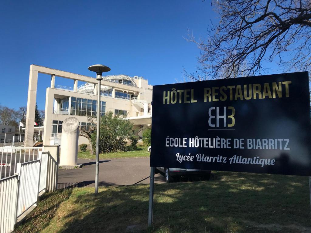 Hotel Biarritz Atlantique - Lycée Hotelier - Management School