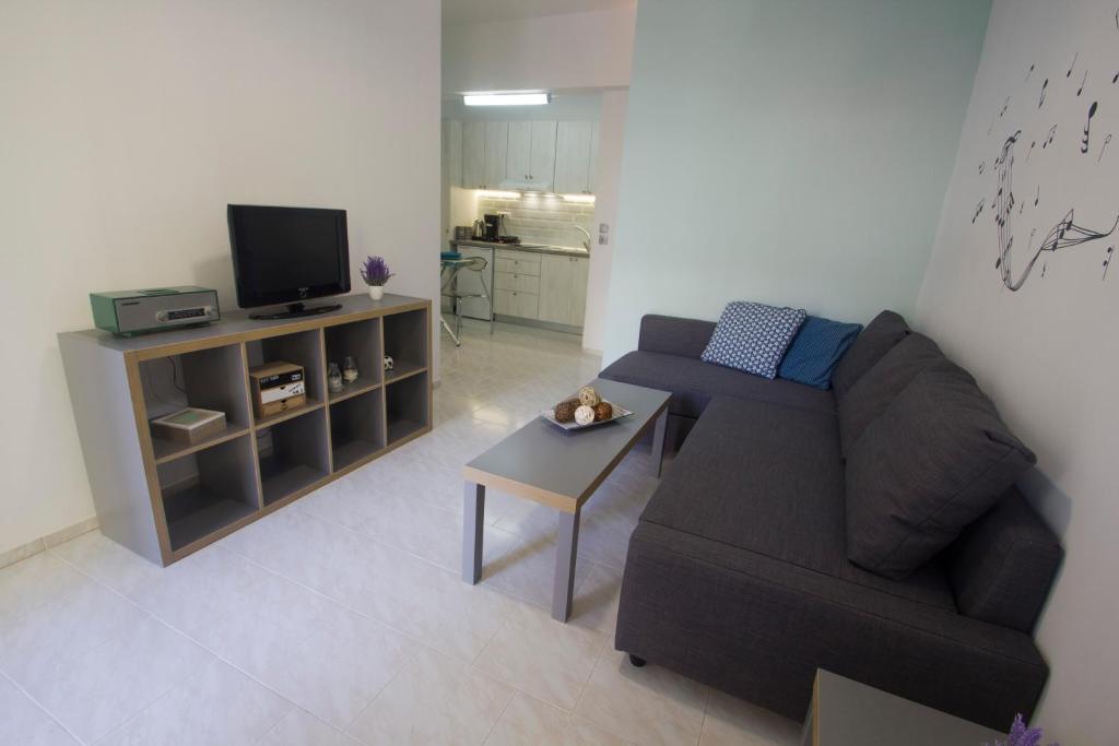 A television and/or entertainment centre at Amaradios