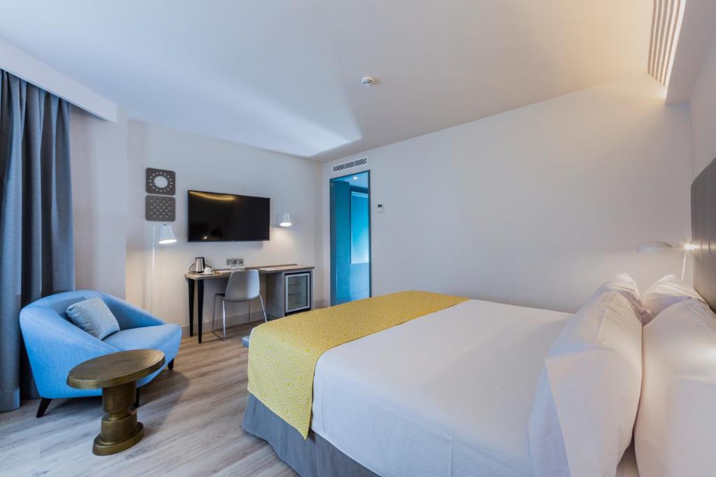 Catalonia Granada - 17