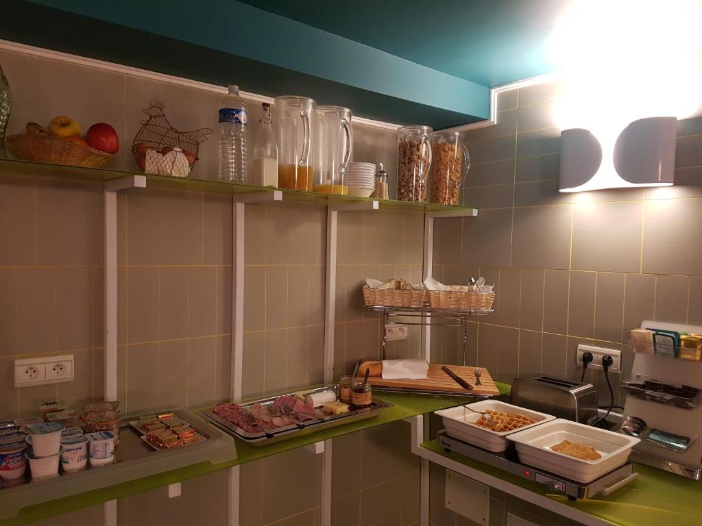 Hôtel les Cigales - Resim 31