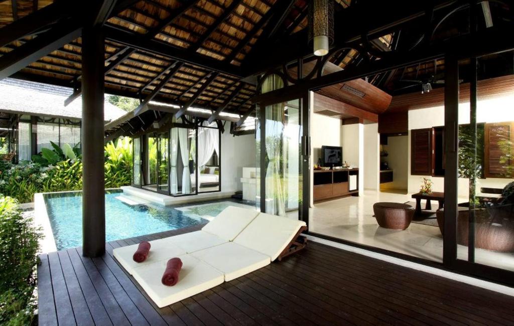 Bazén v ubytování The Vijitt Resort Phuket - SHA Extra Plus nebo v jeho okolí