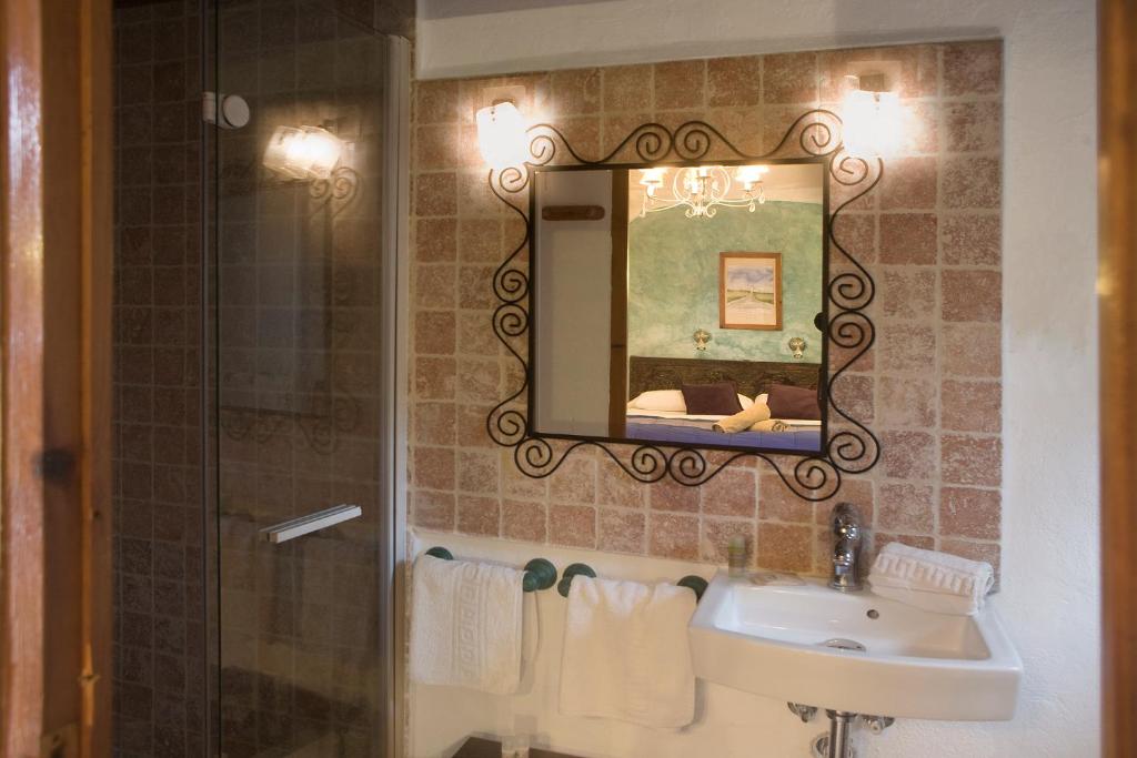 Koupelna v ubytování Agroturismo Matxani Gran