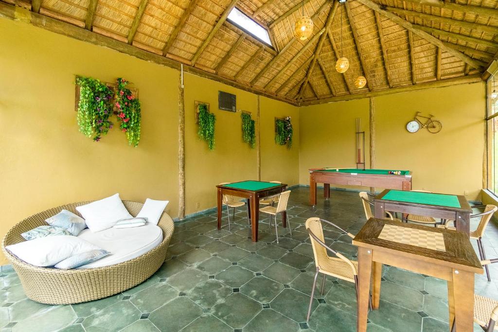 Hotel Mil Flores