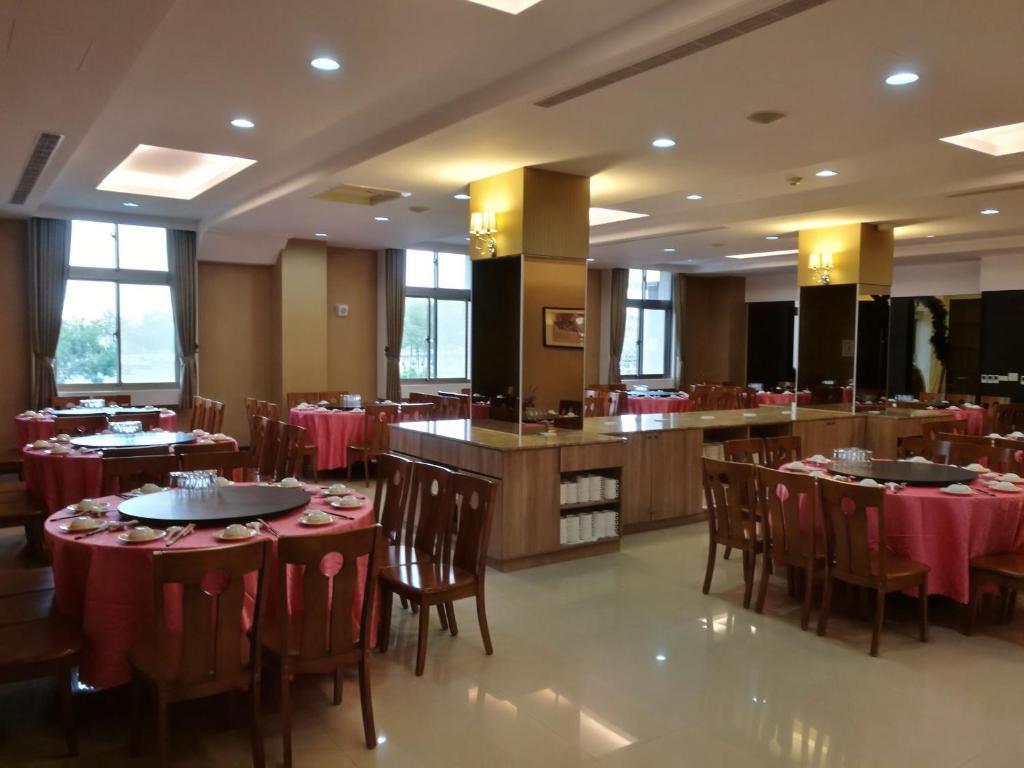 Restaurace v ubytování Jade Garden Hote