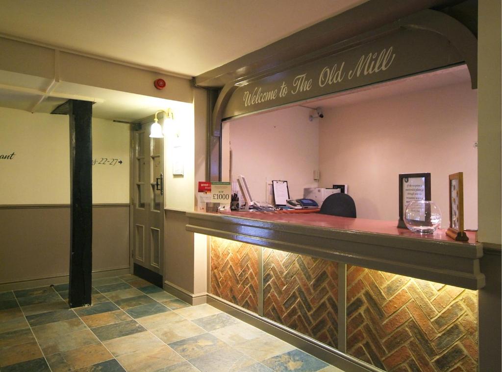 Old Mill by Chef & Brewer Collection - Resim 23