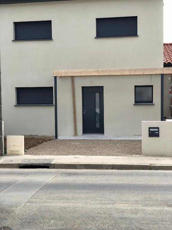 Albipavillon - Three-Bedroom House