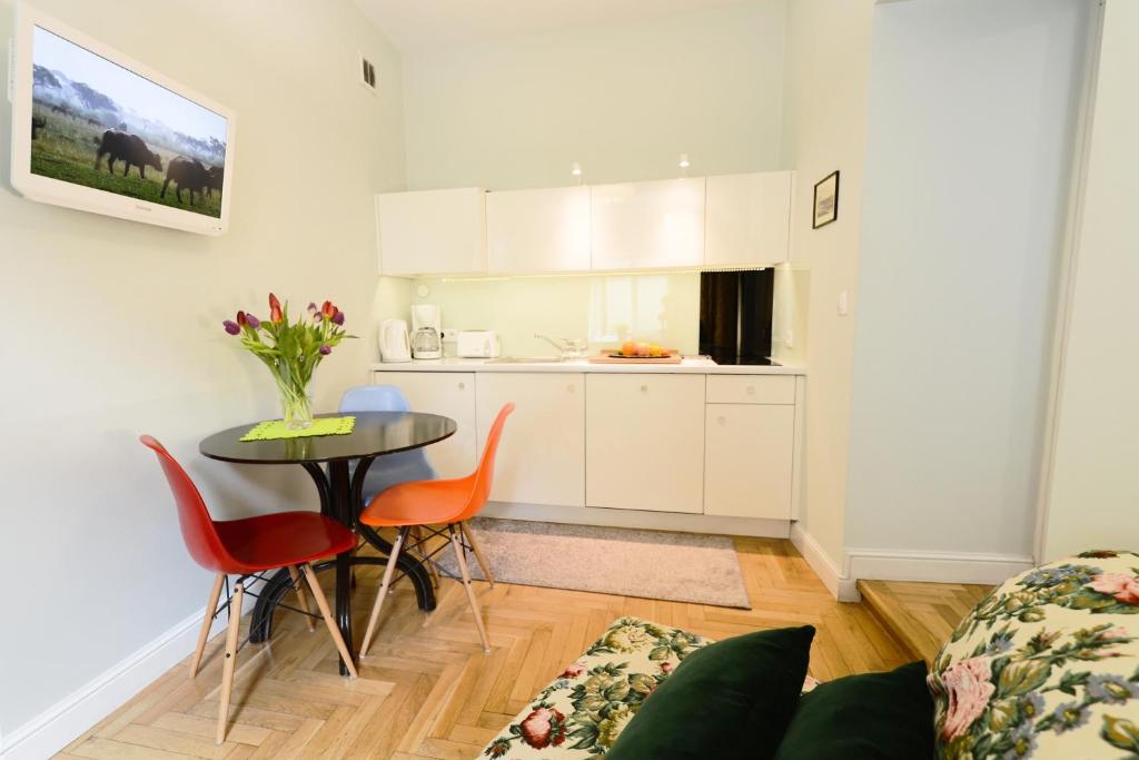 Crystal Suites Chez Helena - 4