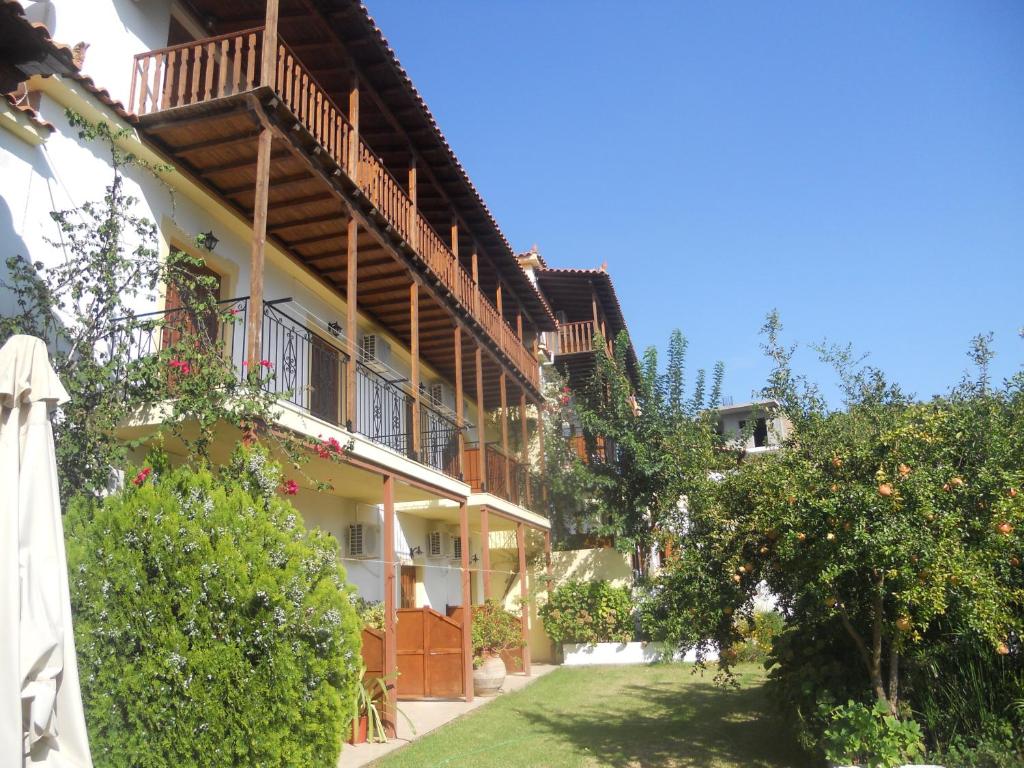 Budova, kde se aparthotel nachází