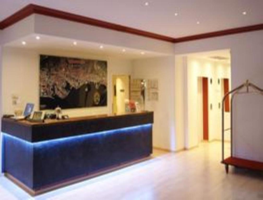 Fotografie z fotogalerie ubytování Ambassador-Monaco v destinaci Monte Carlo