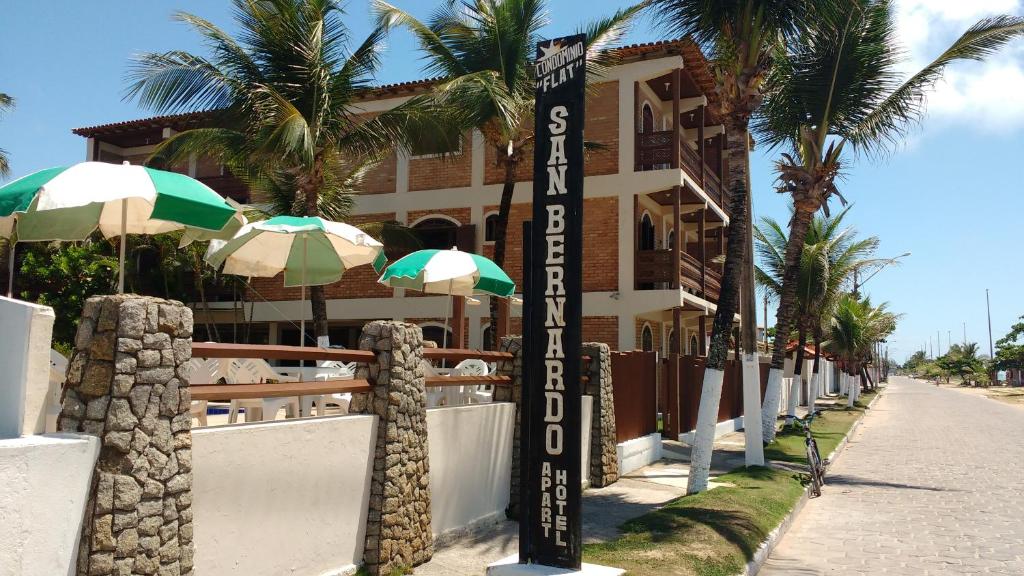 Budova, kde se aparthotel nachází