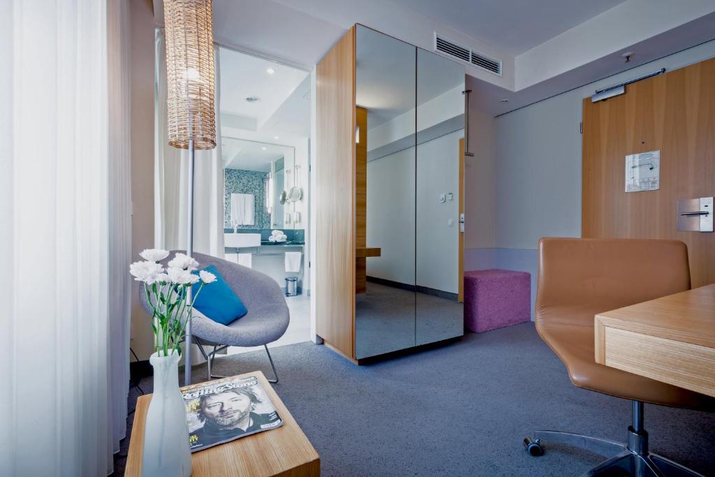 Lindner Hotel Berlin Ku'damm, part of JdV by Hyatt - Resim 25