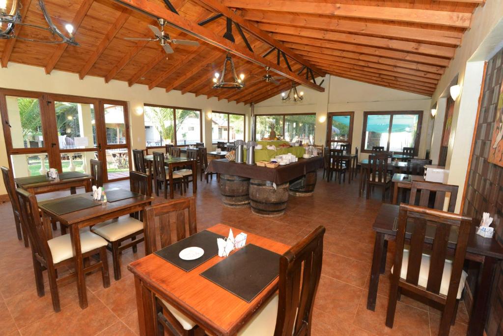Restaurace v ubytování Howard Johnson Hotel Rinconada de Los Andes