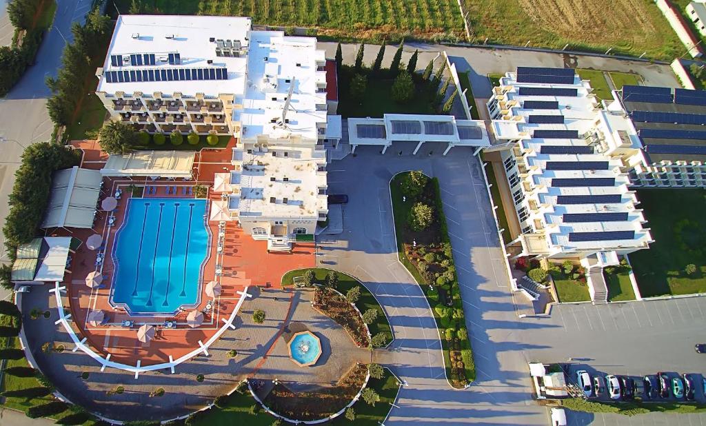 Kouros Hotel