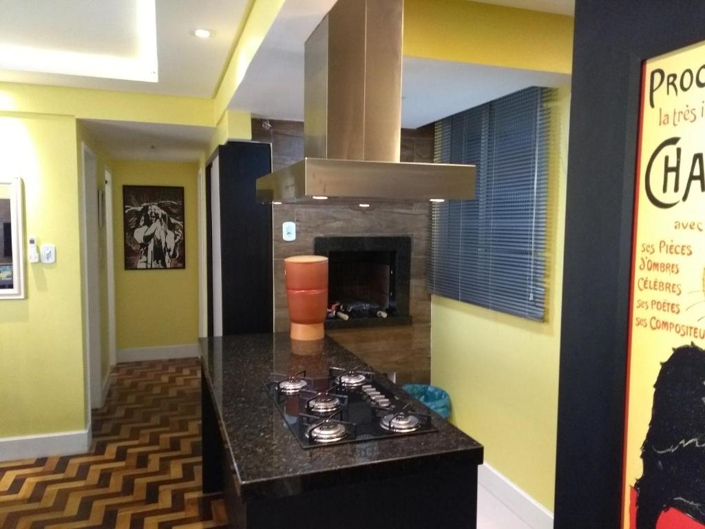  Apartamento Balneário Camboriú pé na areia próximo a Roda gigante