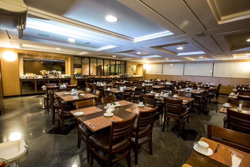  Crystal Plaza Hotel