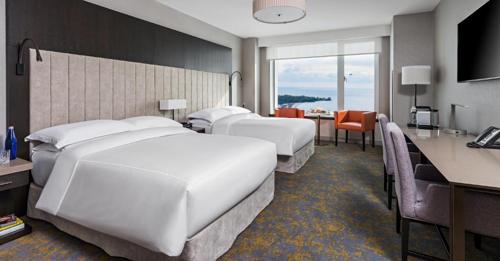 Hotel X Toronto, a Destination by Hyatt Hotel - 湖景高级大号床间 - 带两张大号床