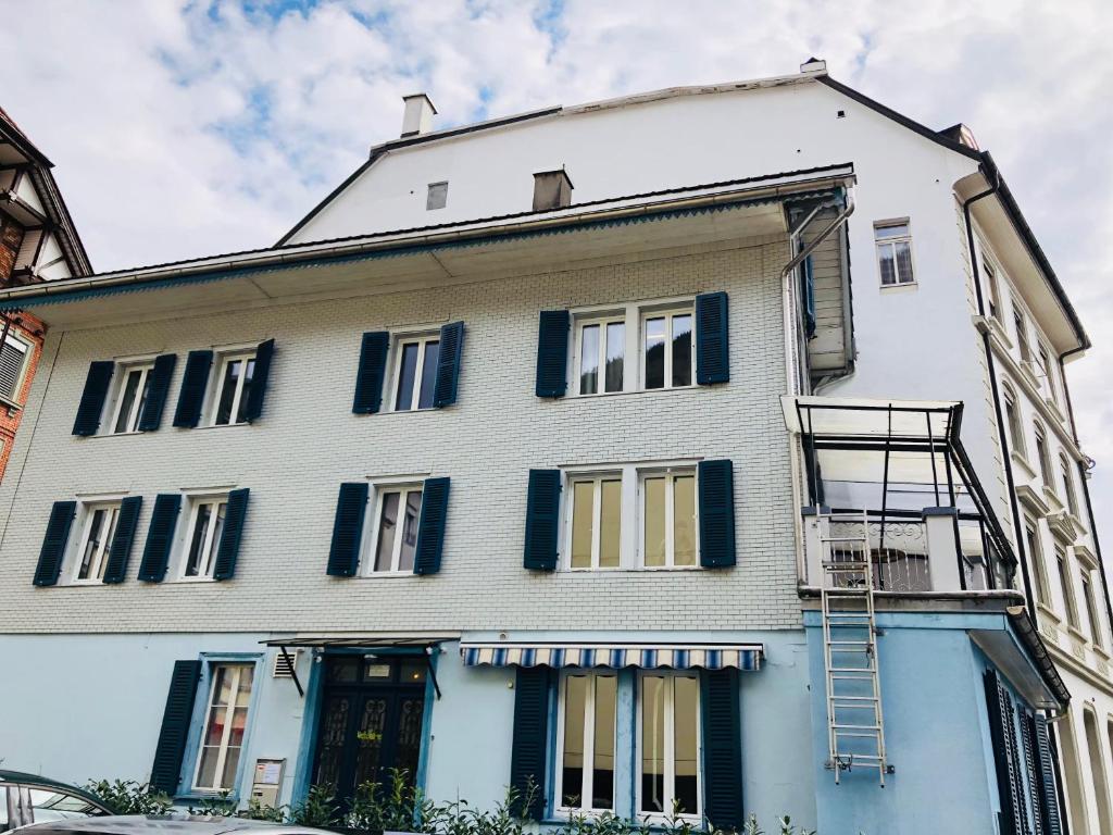 Interlaken Linda Inn Lodge - Resim 5