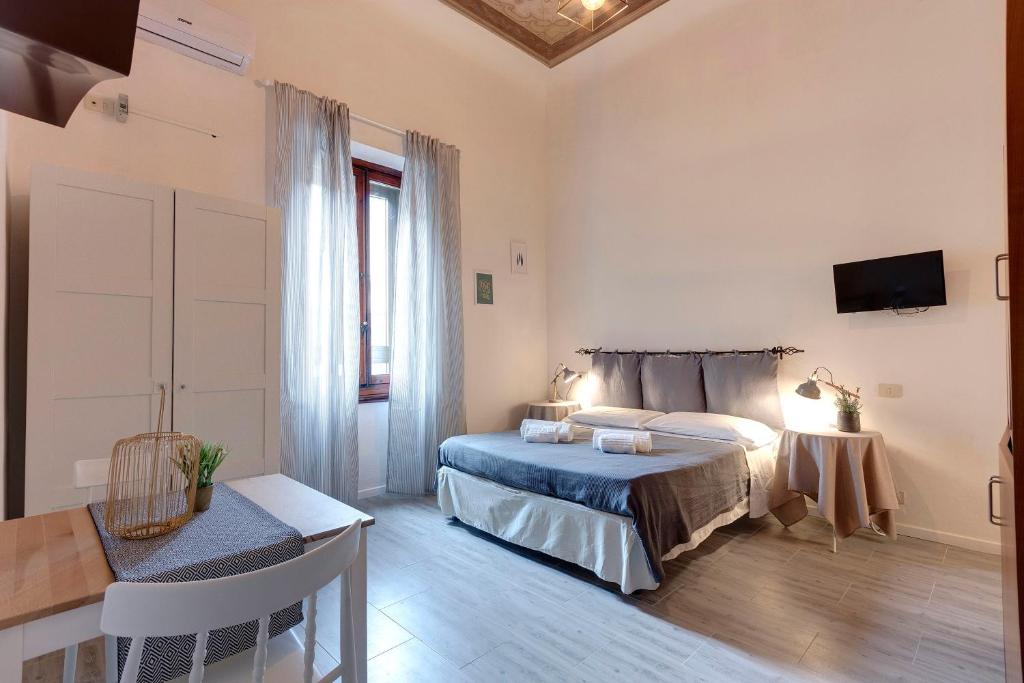 Sleep Tight Florence Apartment - Standard Studio Ground Floor